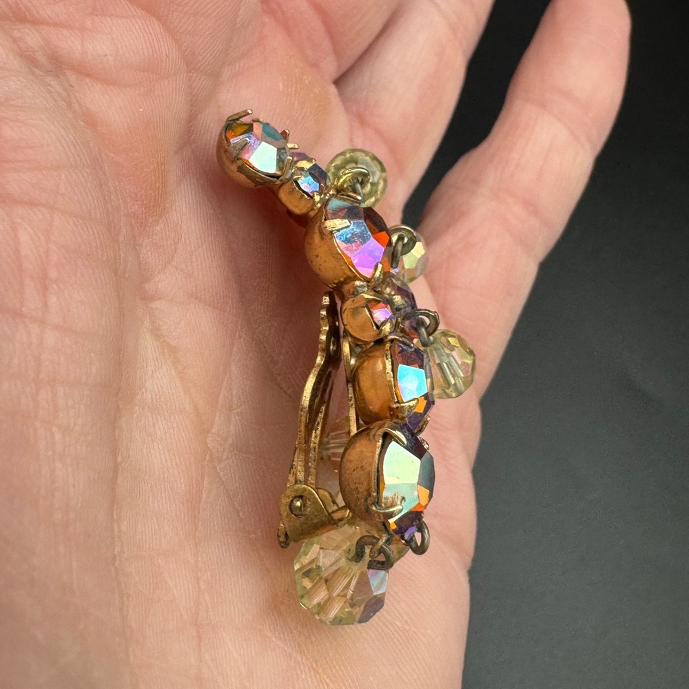 Vintage Earlobe Aurora Borealis Cluster Clip On Earrings Rhinestone Runway - Picture 9 of 9
